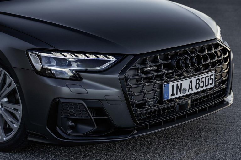 Audi A8 2022: immagini ufficiali