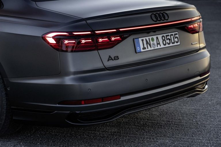 Audi A8 2022: immagini ufficiali