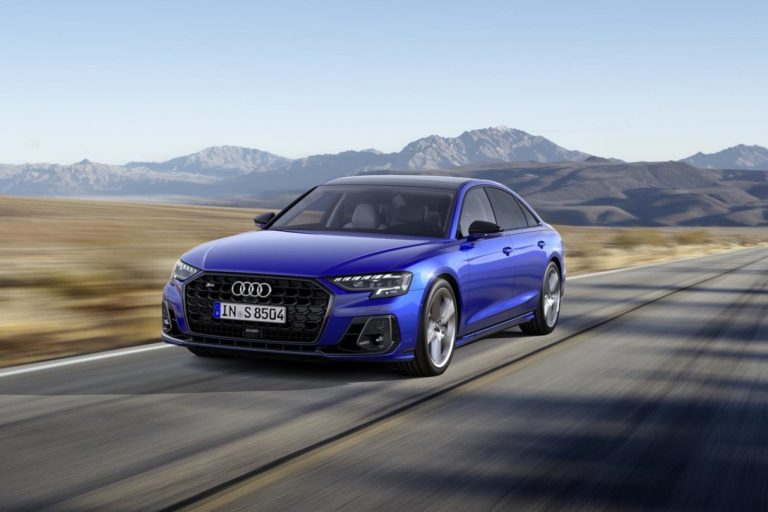 Audi A8 2022: immagini ufficiali