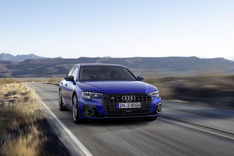 Audi A8 2022: immagini ufficiali
