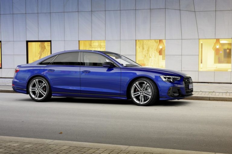Audi A8 2022: immagini ufficiali