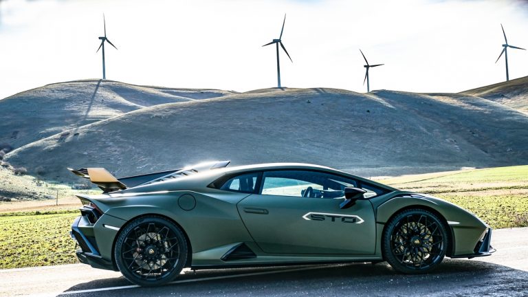Lamborghini Huracan STO: la prova su strada