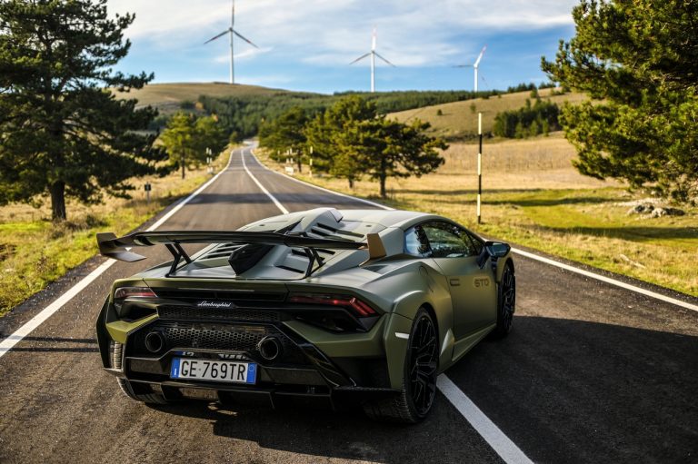 Lamborghini Huracan STO: la prova su strada