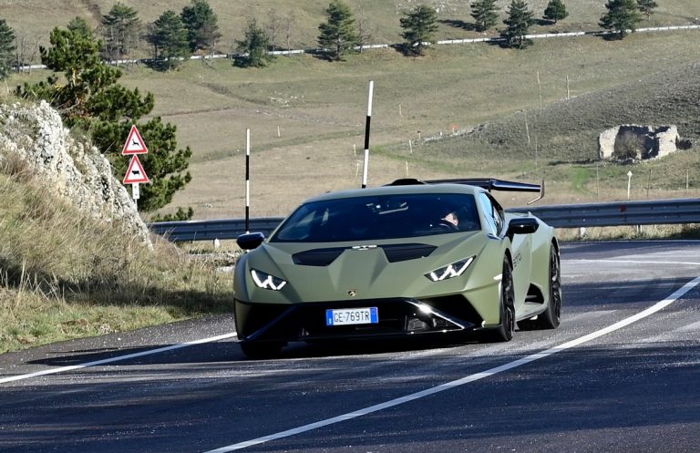 Lamborghini Huracan STO: la prova su strada