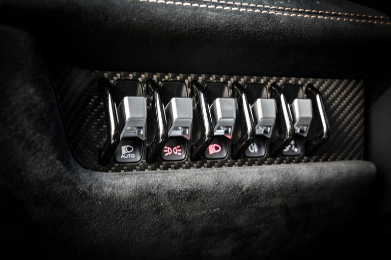 Lamborghini Huracan STO: la prova su strada