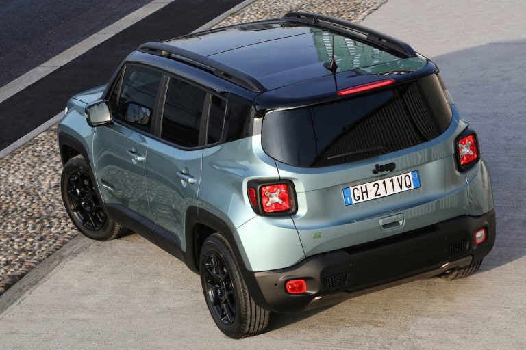 Jeep: Renegade e Compass diventano e-Hybrid