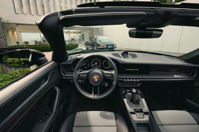 911 Porsche Design 50th Anniversary Edition 2022: immagini ufficiali