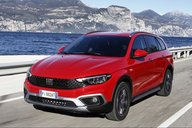 Fiat 500, 500X, Panda e Tipo nuova gamma Red 2022: immagini ufficiali