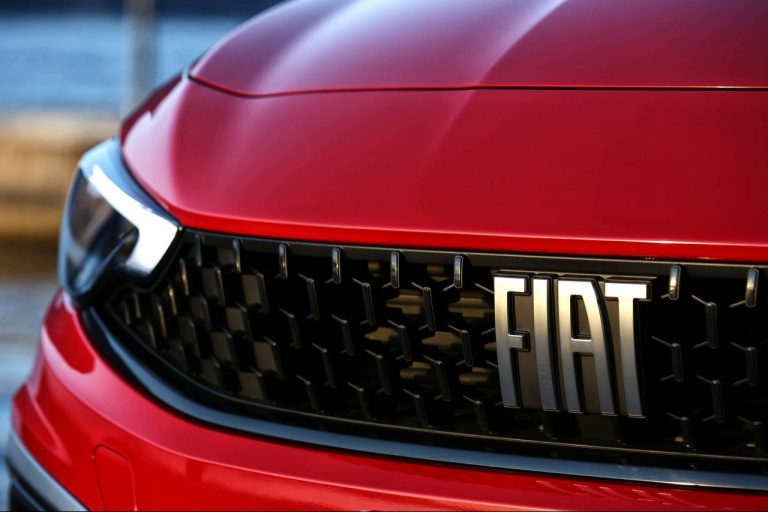 Fiat 500, 500X, Panda e Tipo nuova gamma Red 2022: immagini ufficiali