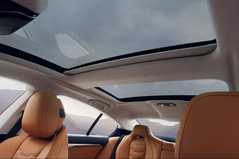 Bmw Serie 8 Coupé, Cabrio, Gran Coupé ed M8 Competition 2022: immagini ufficiali