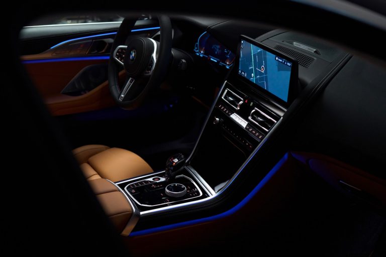 Bmw Serie 8 Coupé, Cabrio, Gran Coupé ed M8 Competition 2022: immagini ufficiali