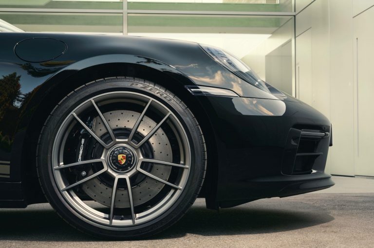 911 Porsche Design 50th Anniversary Edition 2022: immagini ufficiali