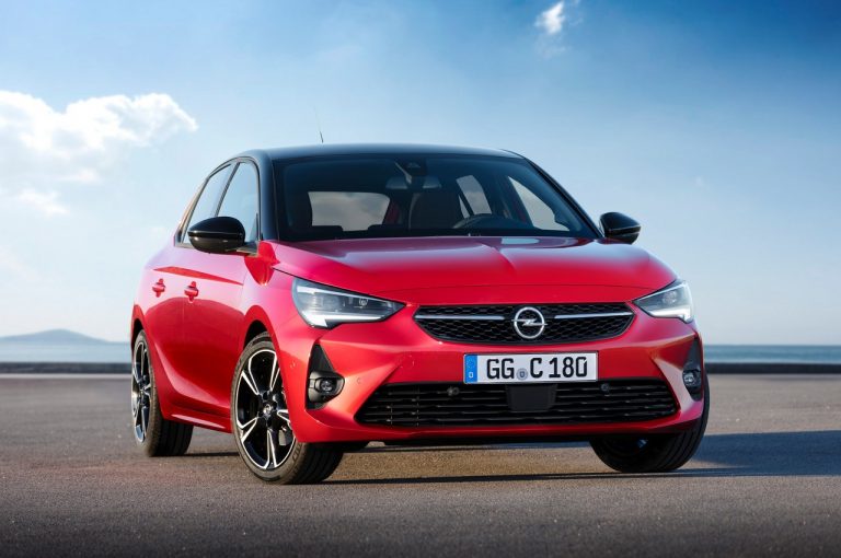 Opel Corsa, Corsa-e e Crossland Blitz Edition 2022: immagini ufficiali