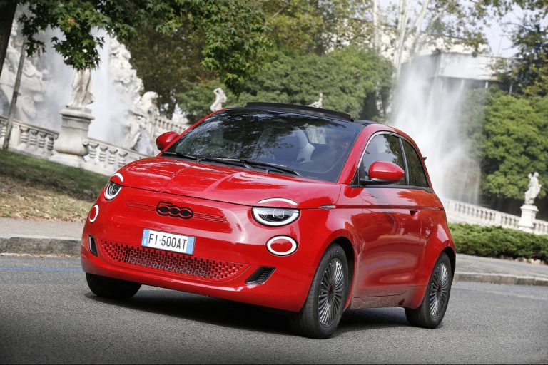 Fiat 500, 500X, Panda e Tipo nuova gamma Red 2022: immagini ufficiali