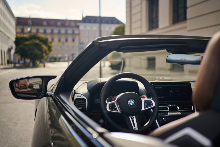 Bmw Serie 8 Coupé, Cabrio, Gran Coupé ed M8 Competition 2022: immagini ufficiali
