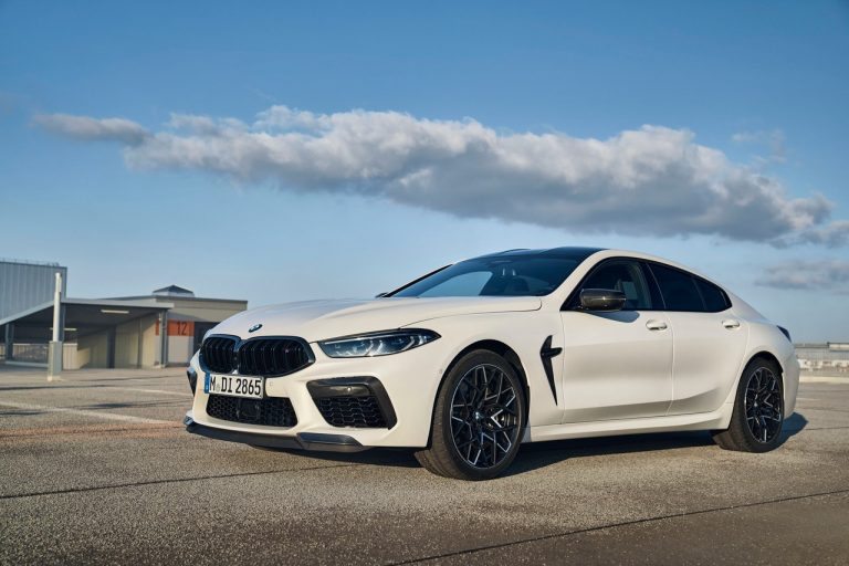Bmw Serie 8 Coupé, Cabrio, Gran Coupé ed M8 Competition 2022: immagini ufficiali