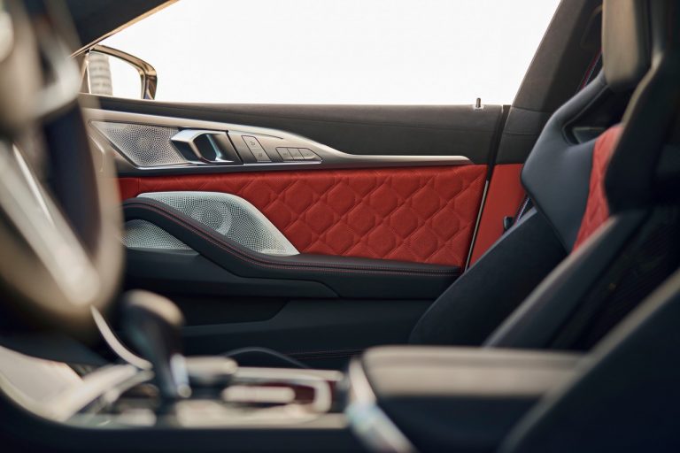 Bmw Serie 8 Coupé, Cabrio, Gran Coupé ed M8 Competition 2022: immagini ufficiali