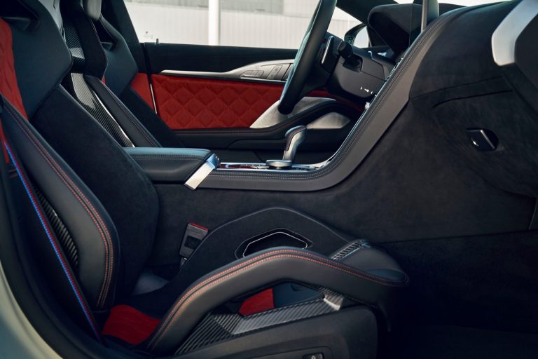 Bmw Serie 8 Coupé, Cabrio, Gran Coupé ed M8 Competition 2022: immagini ufficiali