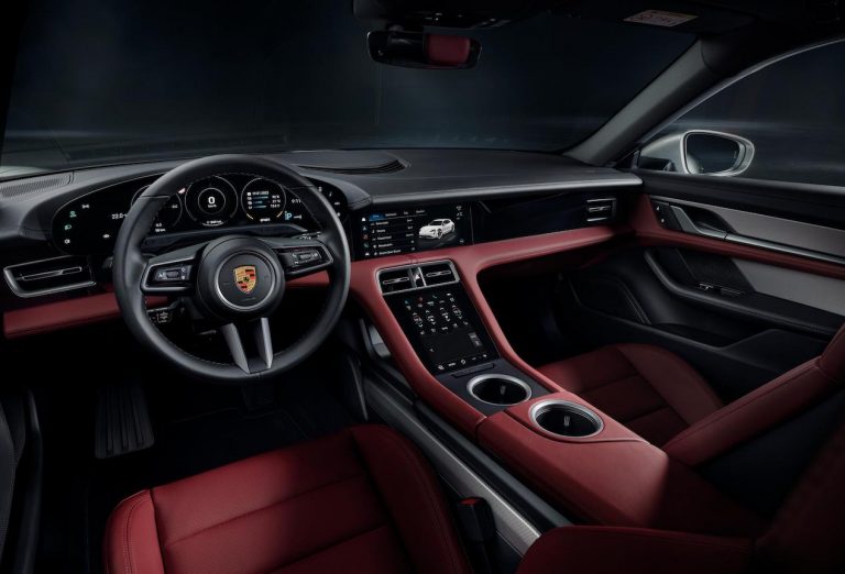 Porsche Taycan Sport Turismo: la Taycan che mancava da 90.277 euro