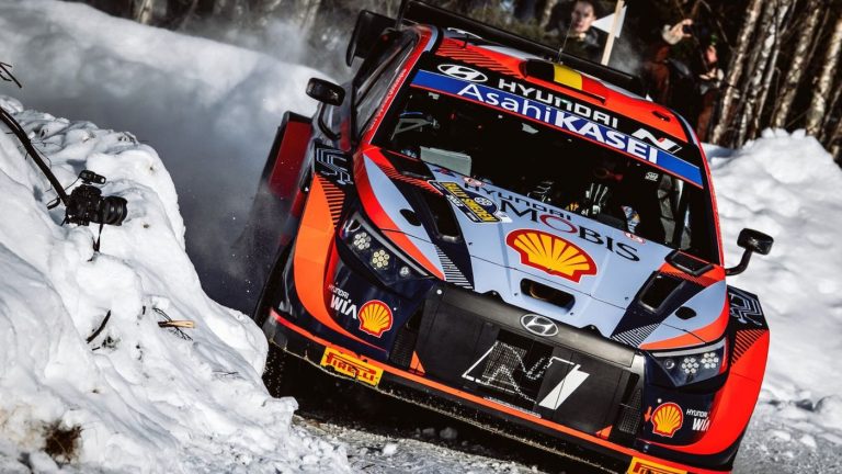 WRC: Rovanpera vince in Svezia e si candida al mondiale