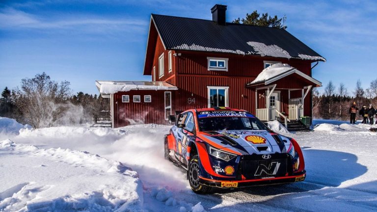 WRC: Rovanpera vince in Svezia e si candida al mondiale