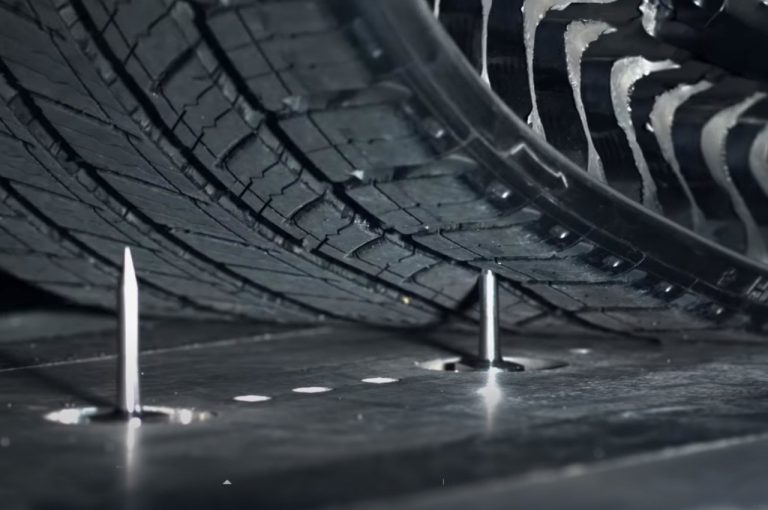 Michelin Uptis, la gomma senz'aria