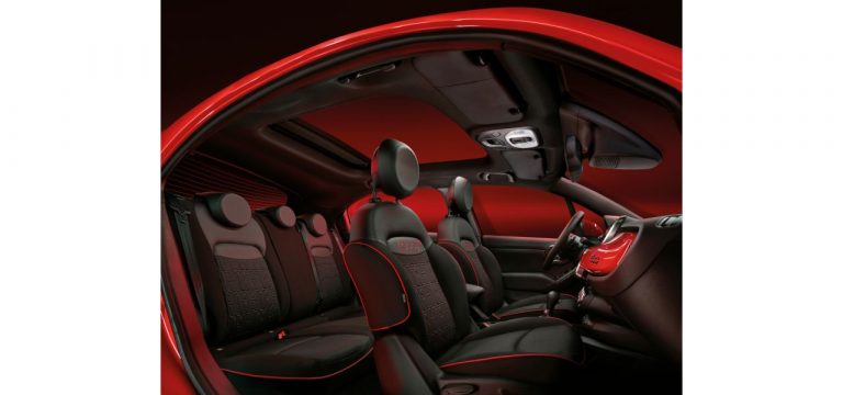 Fiat 500X e Tipo Hybrid: immagini ufficiali