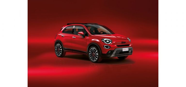 Fiat 500X e Tipo Hybrid: immagini ufficiali