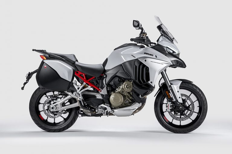 Ducati Multistrada V4 2022: le foto