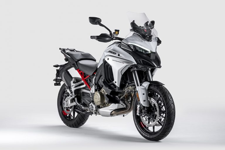 Ducati Multistrada V4 2022: le foto