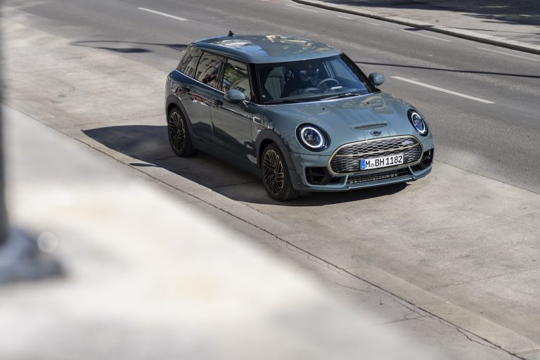 MINI Clubman Untold: immagini ufficiali