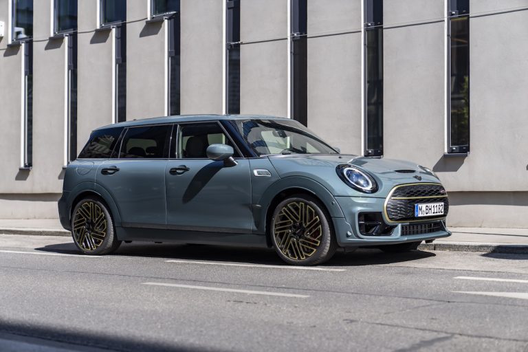 MINI Clubman Untold: immagini ufficiali