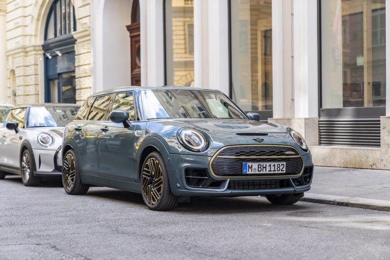 MINI Clubman Untold: immagini ufficiali