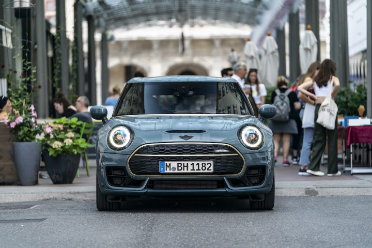 MINI Clubman Untold: immagini ufficiali