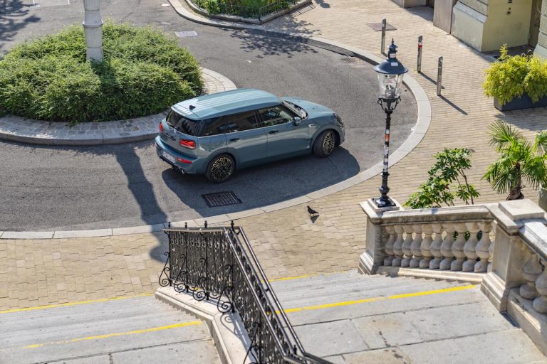MINI Clubman Untold: immagini ufficiali