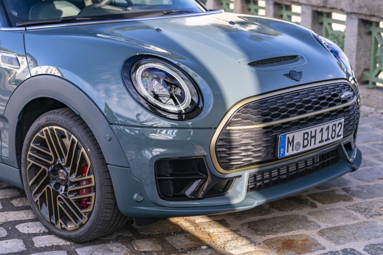 MINI Clubman Untold: immagini ufficiali