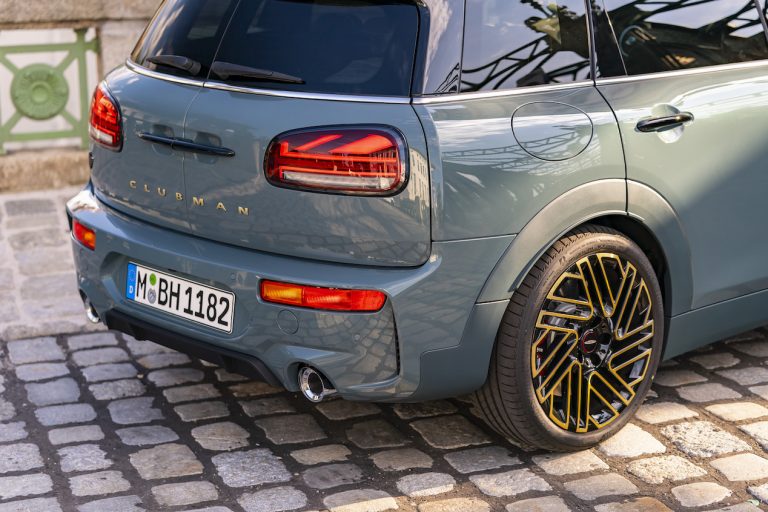 MINI Clubman Untold: immagini ufficiali