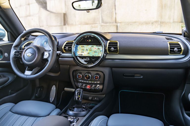 MINI Clubman Untold: immagini ufficiali