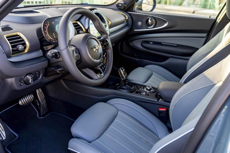 MINI Clubman Untold: immagini ufficiali