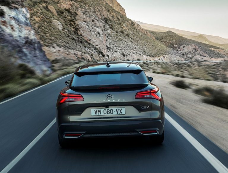Citroen C5 X: primo contatto