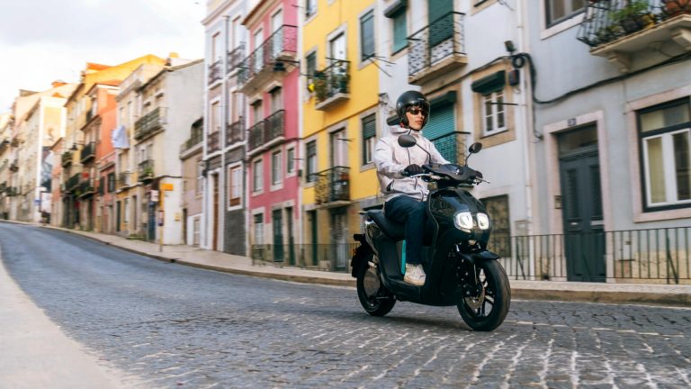 Yamaha NEO's: le immagini