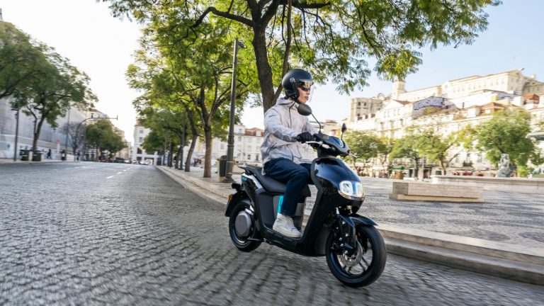 Yamaha NEO's: le immagini
