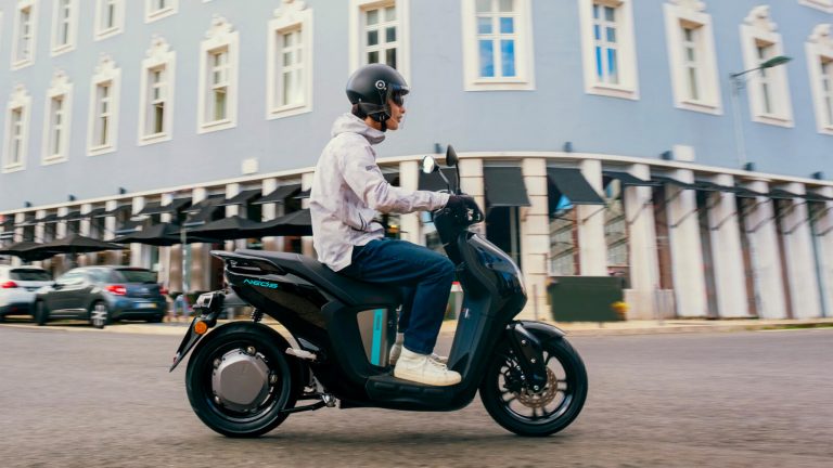 Yamaha NEO's: le immagini