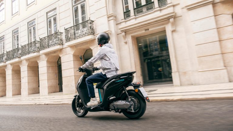 Yamaha NEO's: le immagini