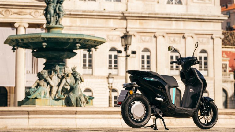 Yamaha NEO's: le immagini