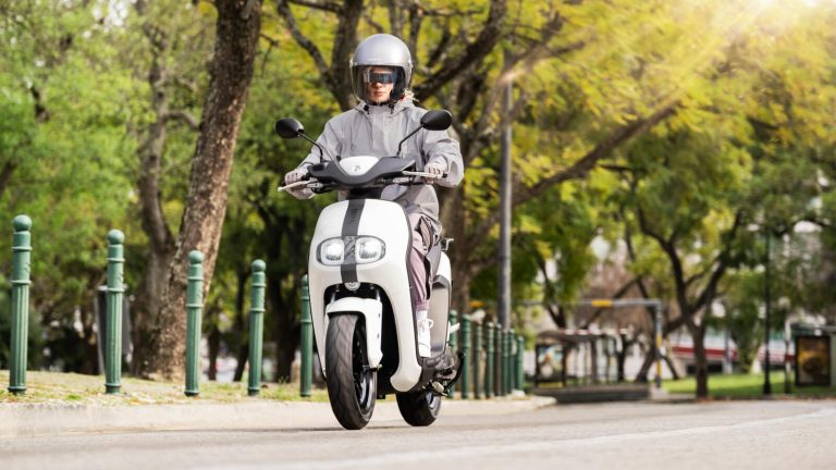 Yamaha NEO's: le immagini