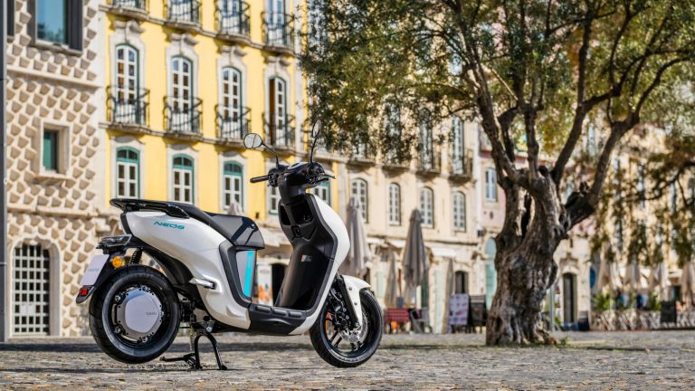 Yamaha NEO's: le immagini