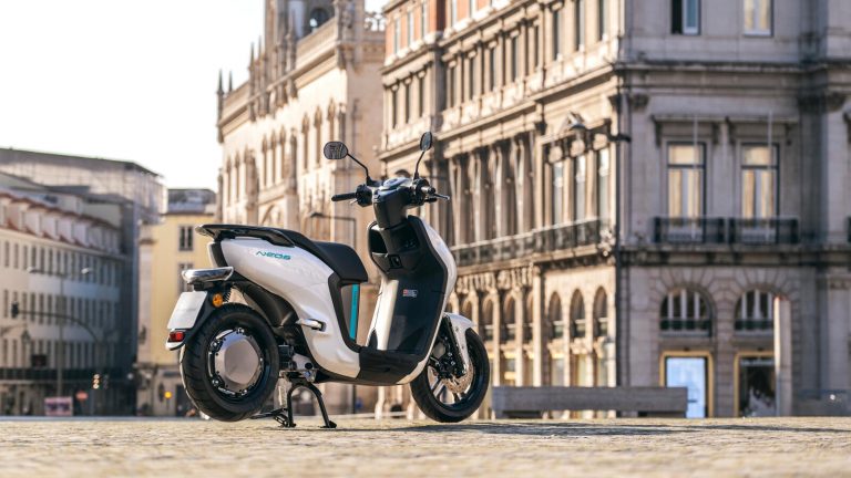 Yamaha NEO's: le immagini