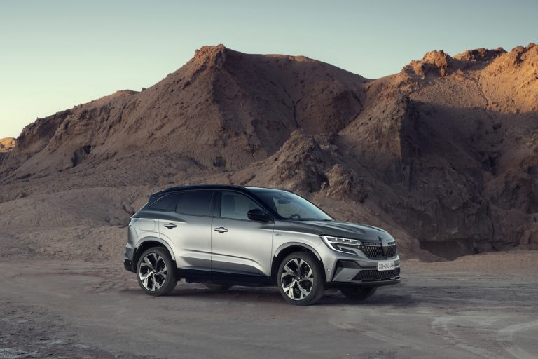 Renault Austral: la sostituta della Kadjar arriva in autunno