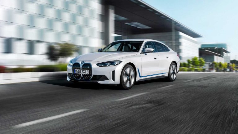 BMW i4: immagini ufficiali
